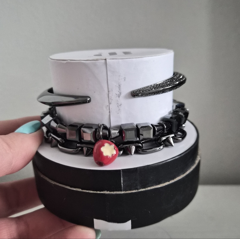 Black and Silver Men's Bracelet Set
